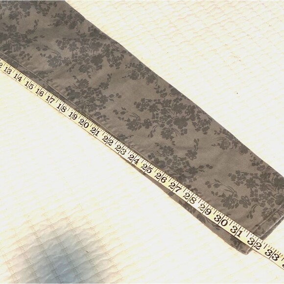 Old Navy “The Rock Star” Floral Stretch Pants SIZE 10 - Picture 6 of 6